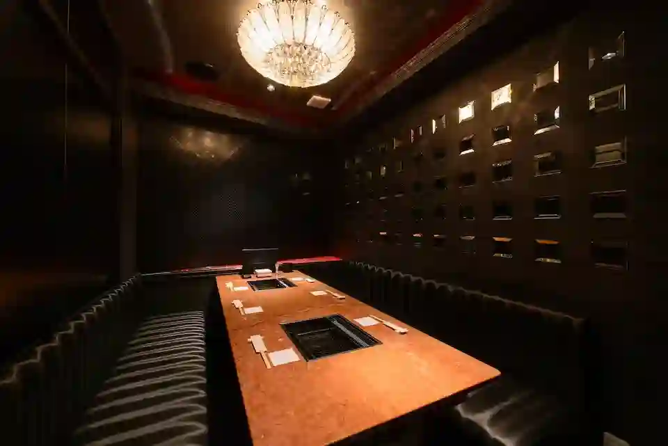 焼肉宮中中洲本店内観写真