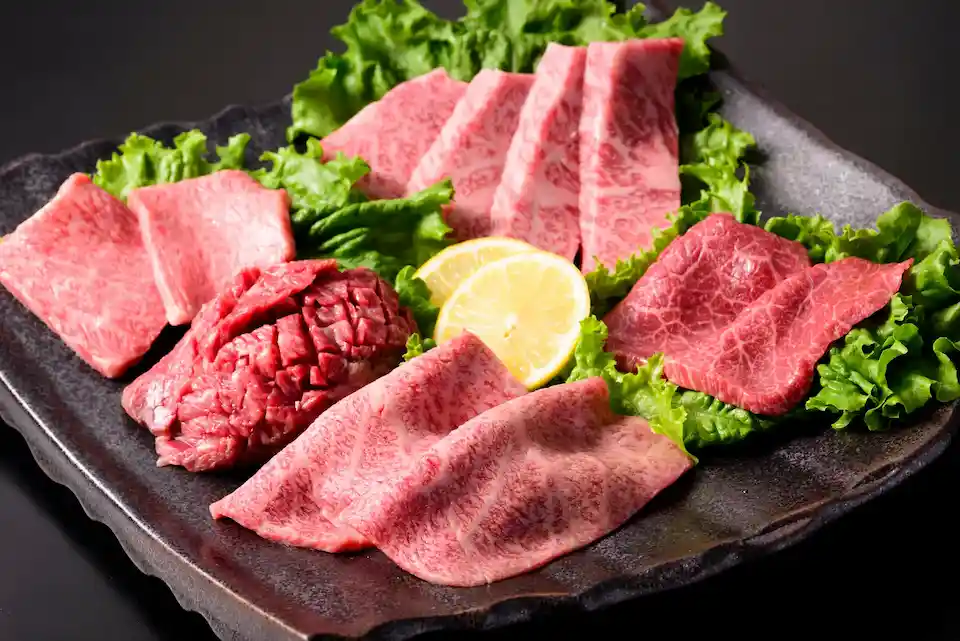 九州産の厳選黒毛和牛を存分にご堪能いただけます。