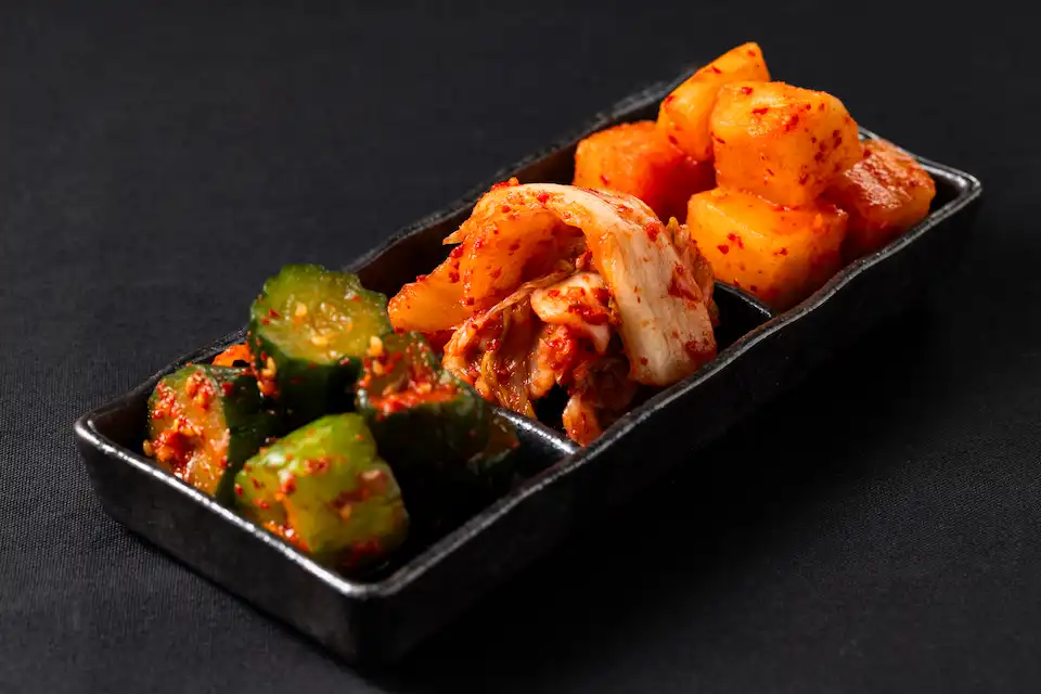 キムチ三種盛りの写真画像